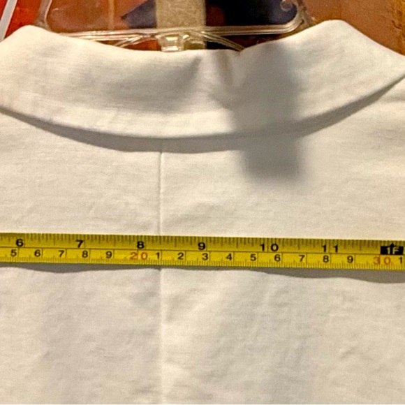 Liz Claiborne Women's Regular Fit Blazer - Picture 4 of 5